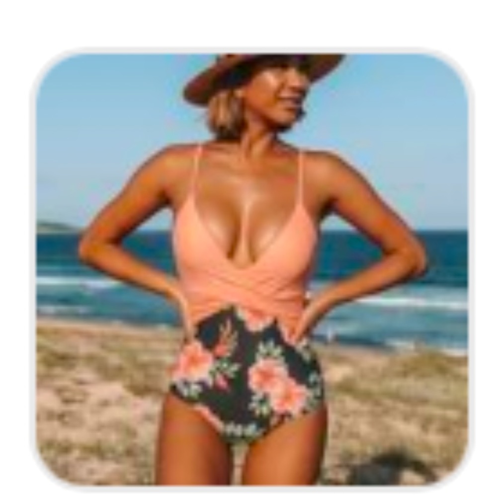 BRAND NEW Beachsissi women’s one-piece swimsuit